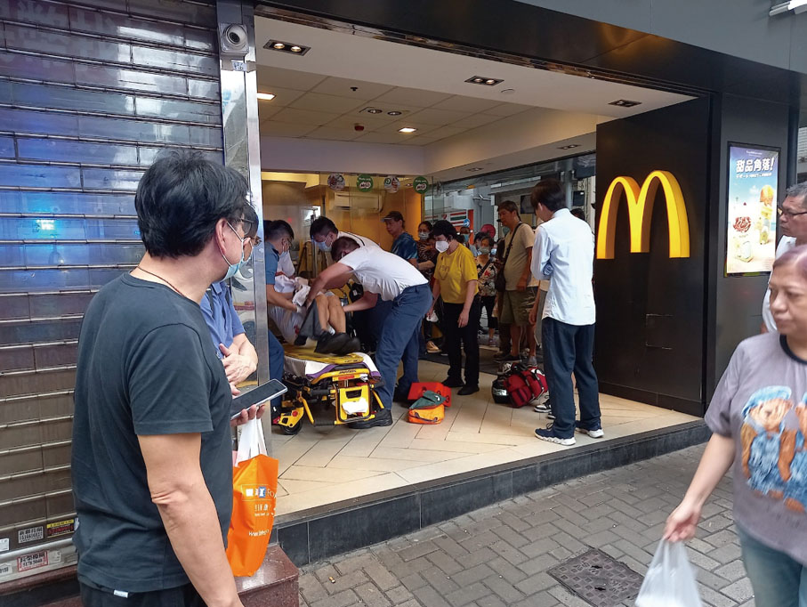 ◆本月18日，西環山道麥當勞快餐店發生恐怖斬人血案，新入職男員工持刀襲擊男經理。資料圖片