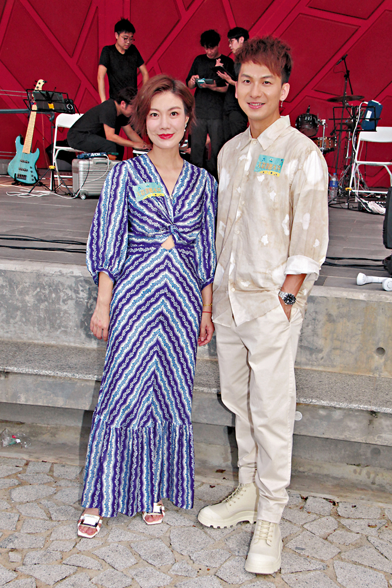 ◆周吉佩與龍婷都有留意《中年好聲音2》的海選。