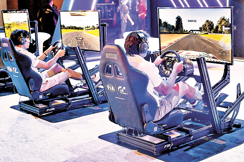 ◆奧林匹克電競周設有賽車項目。 法新社