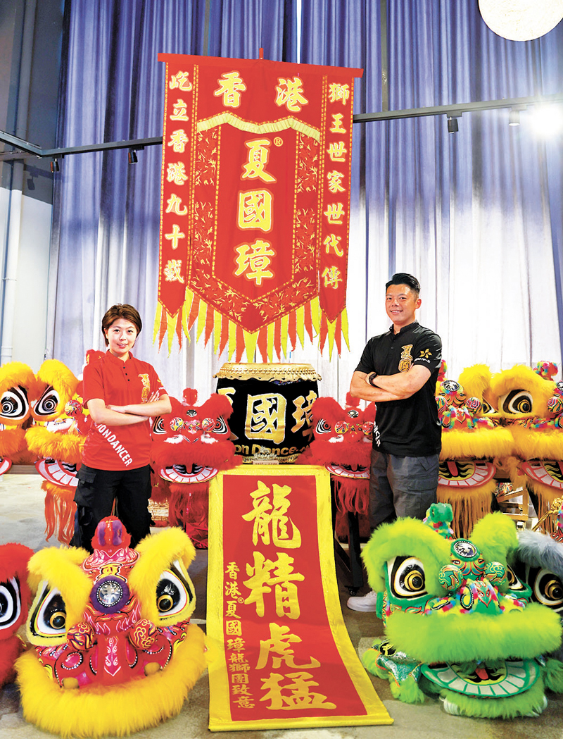 ◆夏敬文和太太歐陽秀明。香港文匯報記者胡若璋  攝