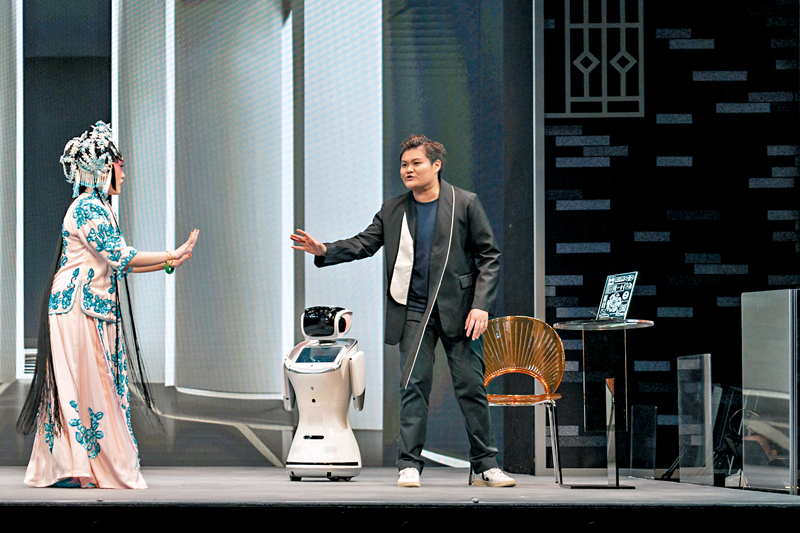 ◆演出在粵劇中加入科技元素。