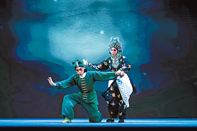 ◆傳統戲《過江擒盜》亦加入新元素。