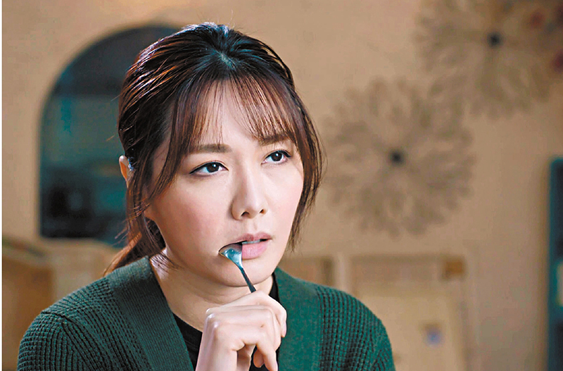 ◆湯洛雯獲網民大讚有喜感。