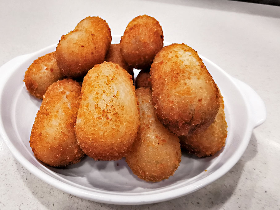 ◆甜點炸糍粑，咬落外脆內軟兼流黑糖，非常好食。