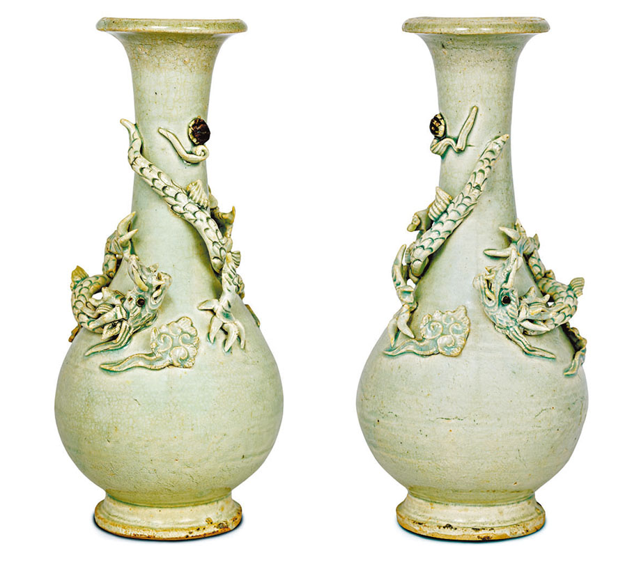 ◆宋影青蟠龍膽瓶（一對）