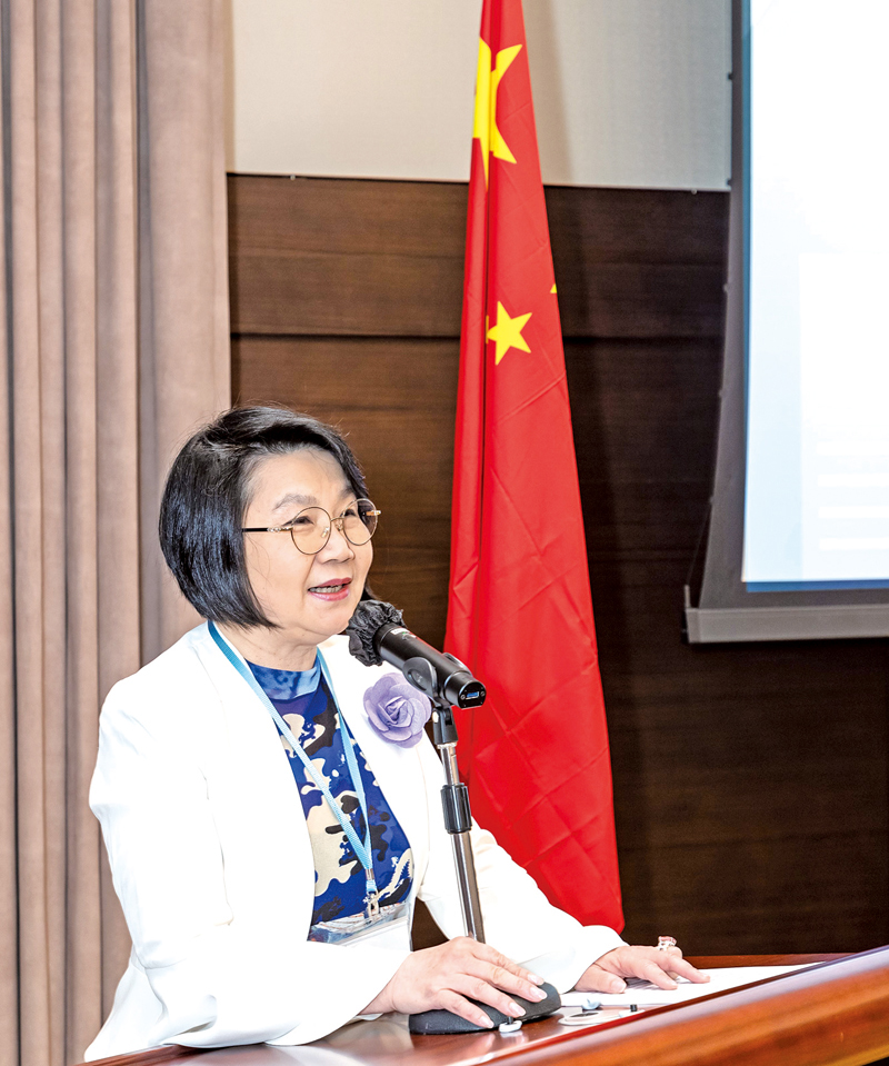 會長蔡關頴琴致謝辭。