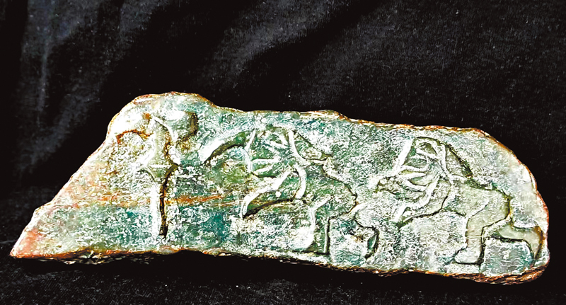 ◆圖十三：文物記錄了古代中國人如何將「杖」由「工具」上升為「禮器」。