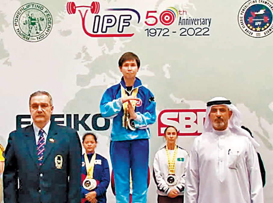 ◆ 圖為早前有香港選手發現頒獎禮播國歌出錯後，即時打手勢示意叫停。 資料圖片