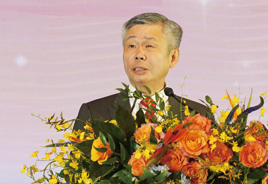 ◆ 黃敏利致辭。