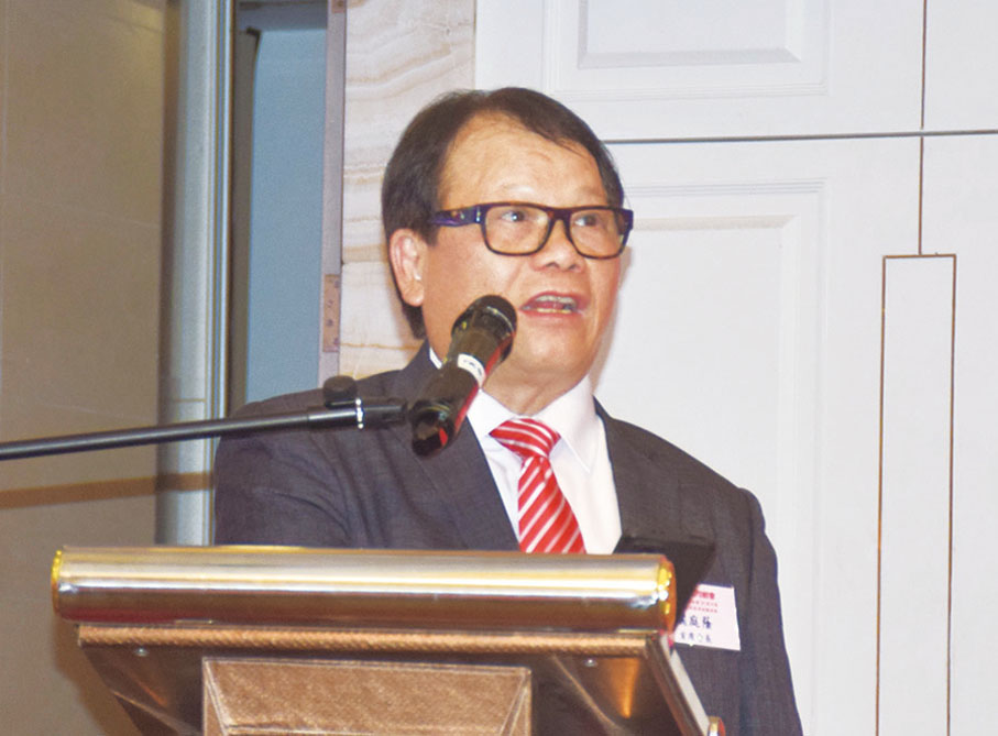 ◆ 關庭蔭致辭。