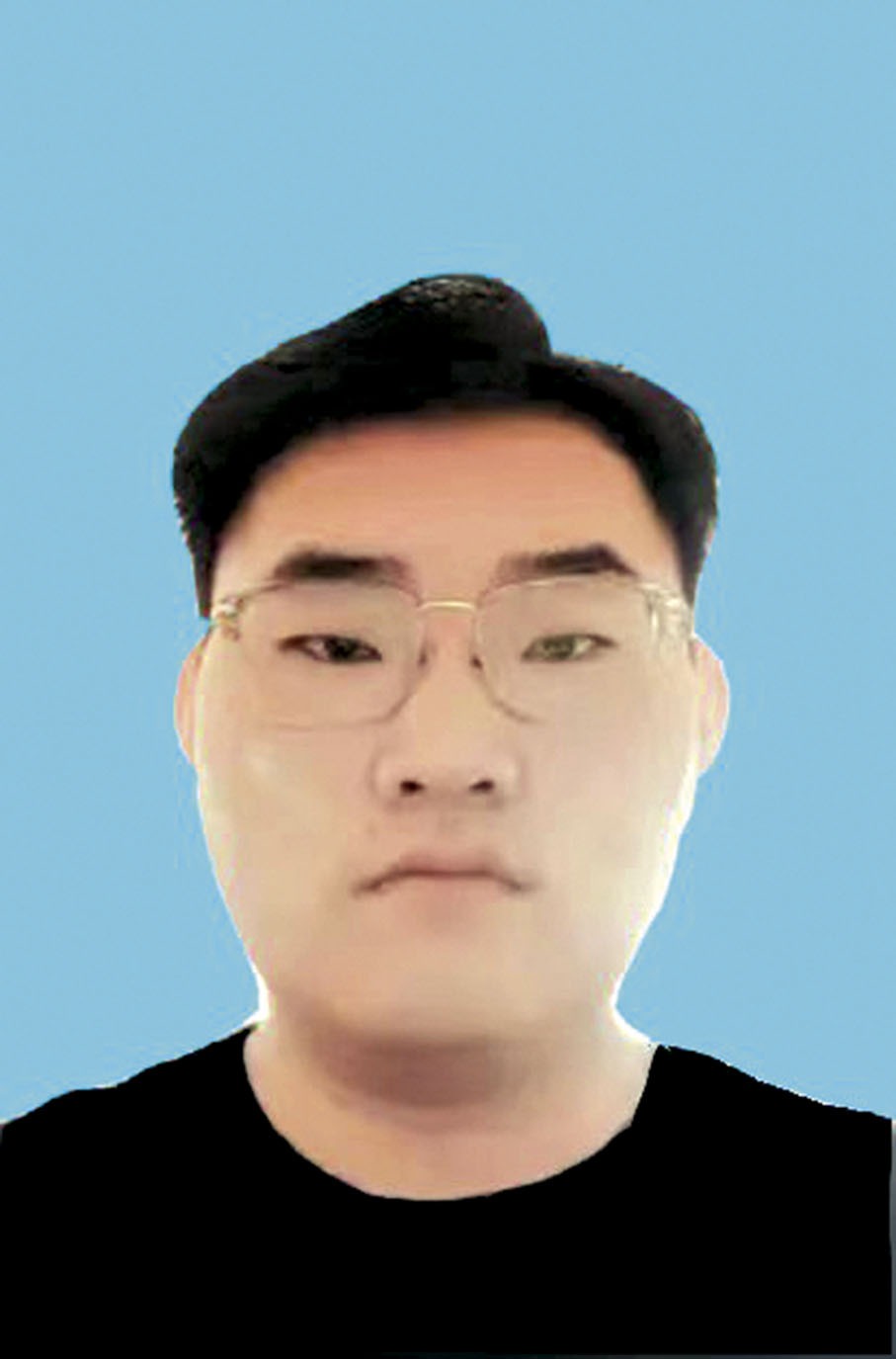 集寧師範學院  張琦：「內蒙古之行感受八個字：『意猶未盡，難捨難分。』在緊密的行程中，我學會了從不同角度尋找新聞點，在一次次的報題會、訪問中，提升了發問的勇氣，在一篇篇稿子裏，學會了怎樣用手中的筆情景再現當初的畫面。相信內蒙古的牛羊肉、熊熊烈火的篝火晚會、變換多彩的山嶺地貌會給香港和內蒙古同學們留下難忘的記憶，不僅要讀萬卷書，也要行萬里路。」