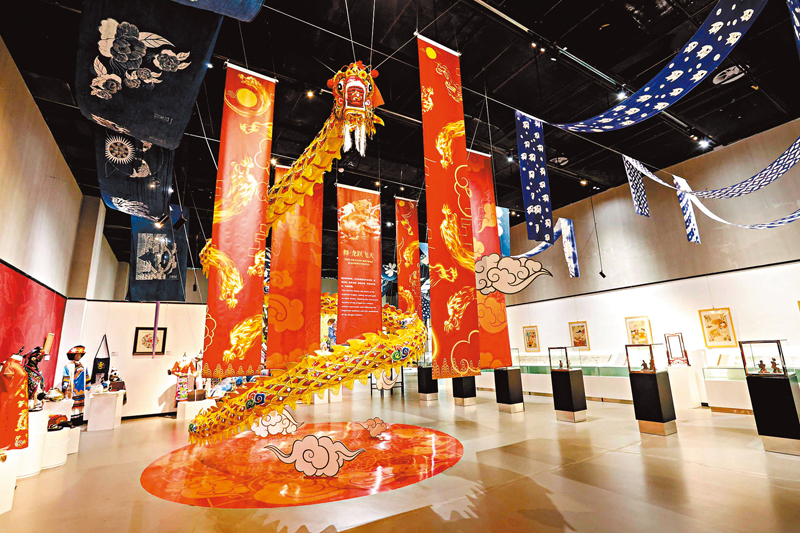 ◆成都大運村內展覽