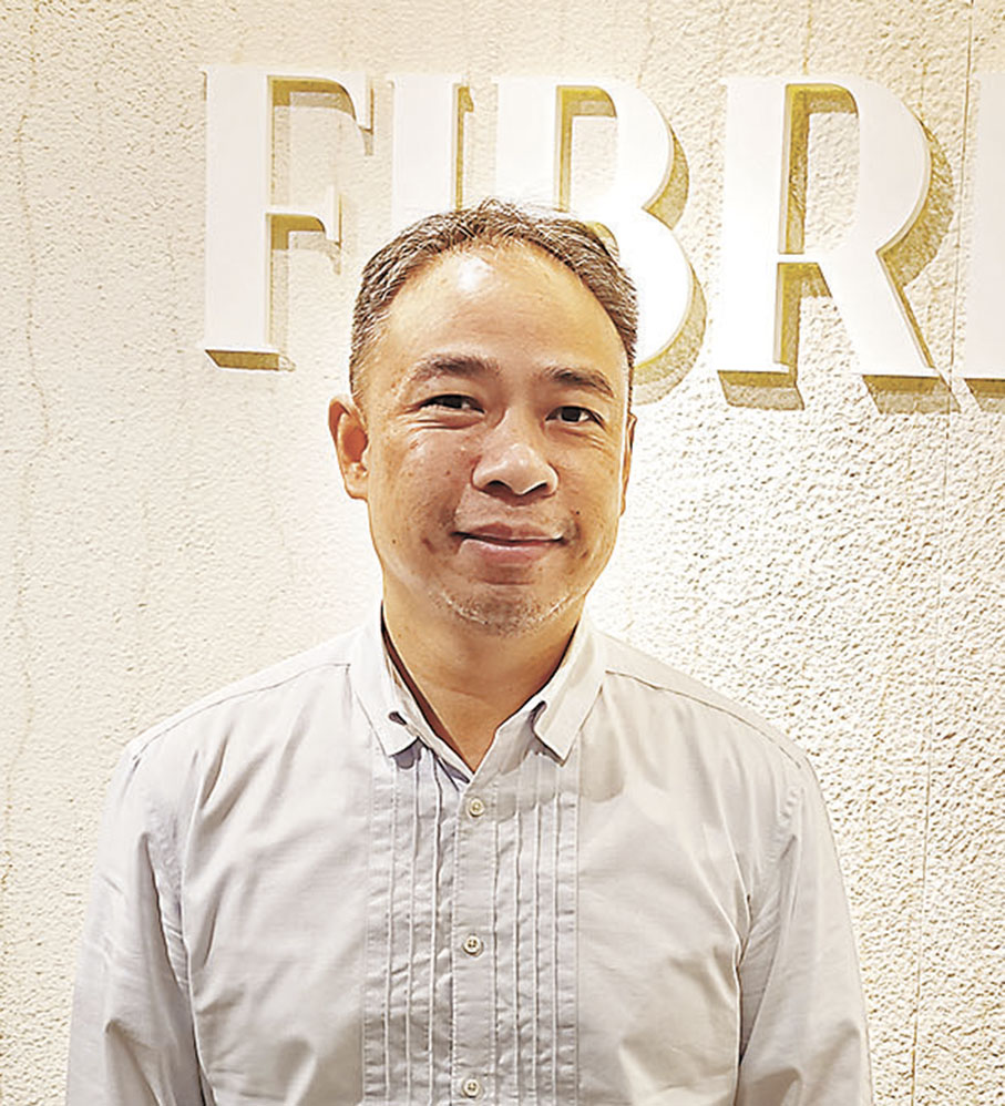 菲普新材料科技（深圳）有限公司董事長王漢珽：公司98%產品出口香港和海外，人民幣貶值有利公司獲得更多的收益。