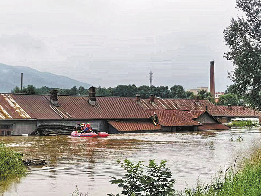 ◆黑龍江尚志市遭遇1957年以來最大強降雨。 香港文匯報黑龍江傳真