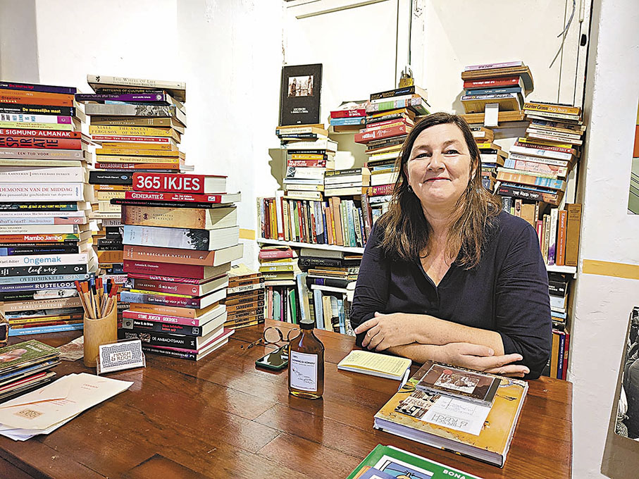 ◆Hirsch and Reich二手書店女主人Anneroos Reich