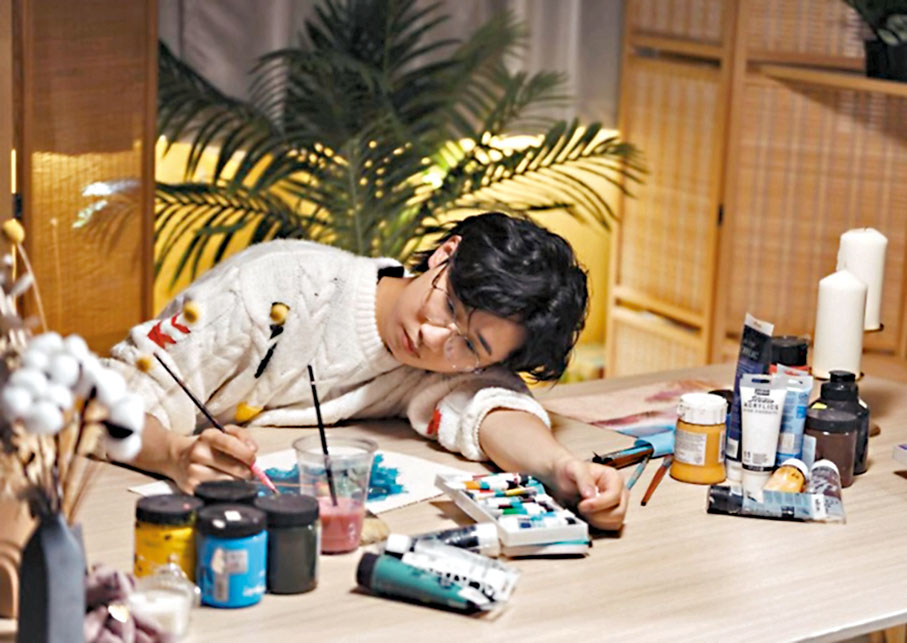 ◆林智樂早前推出新歌《忘記趁早》，並拍攝MV。