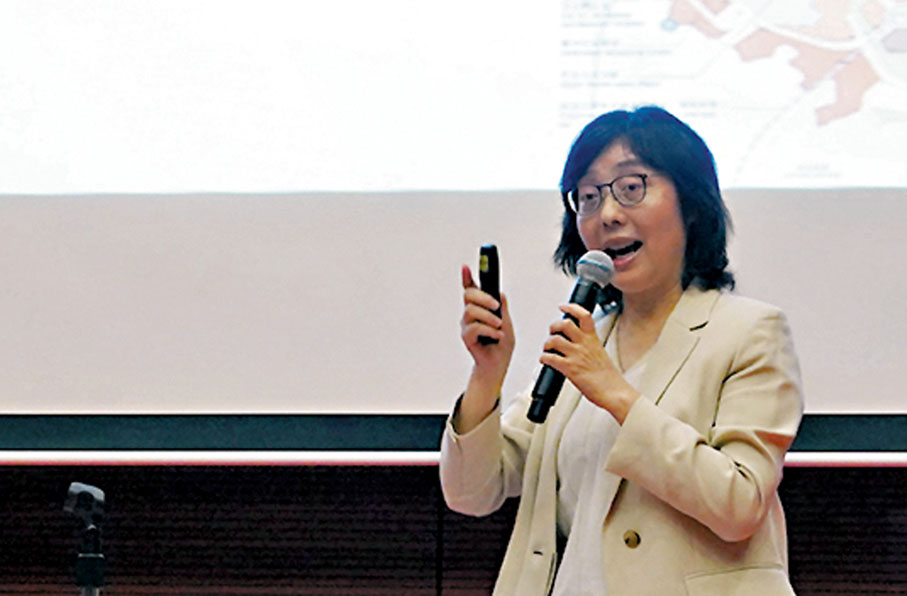 ◆甯漢豪強調會訂立最高門檻，不會令創科用地變成純住屋的房產發展項目。香港文匯報記者曾興偉  攝