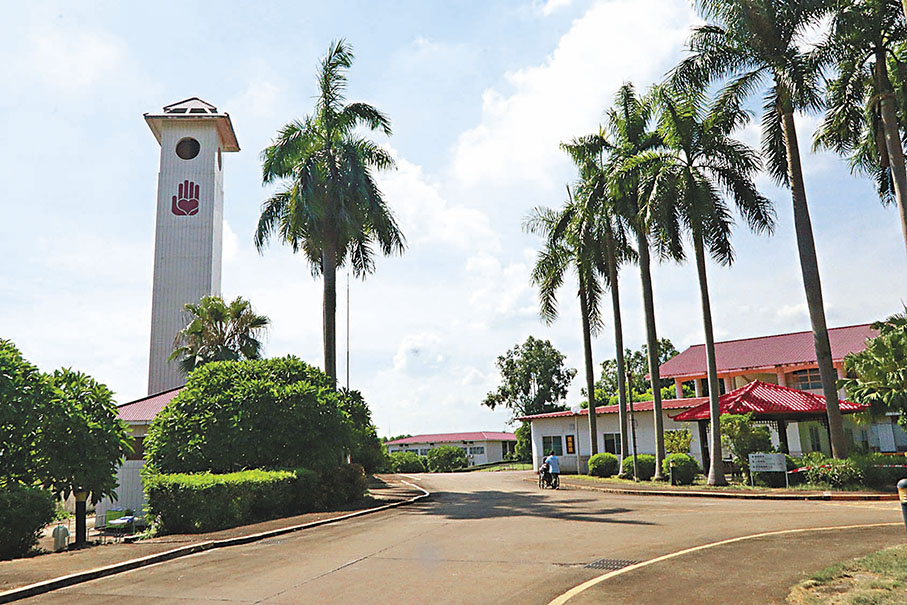 ◆ 肇慶護老頤養院座落肇慶白土鎮，佔地40萬平方呎，活像是一個大型渡假營地。