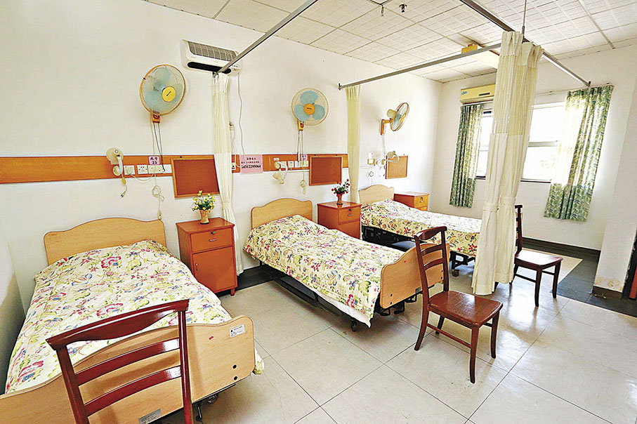 ◆ 院舍設單人、雙人以及四人房。