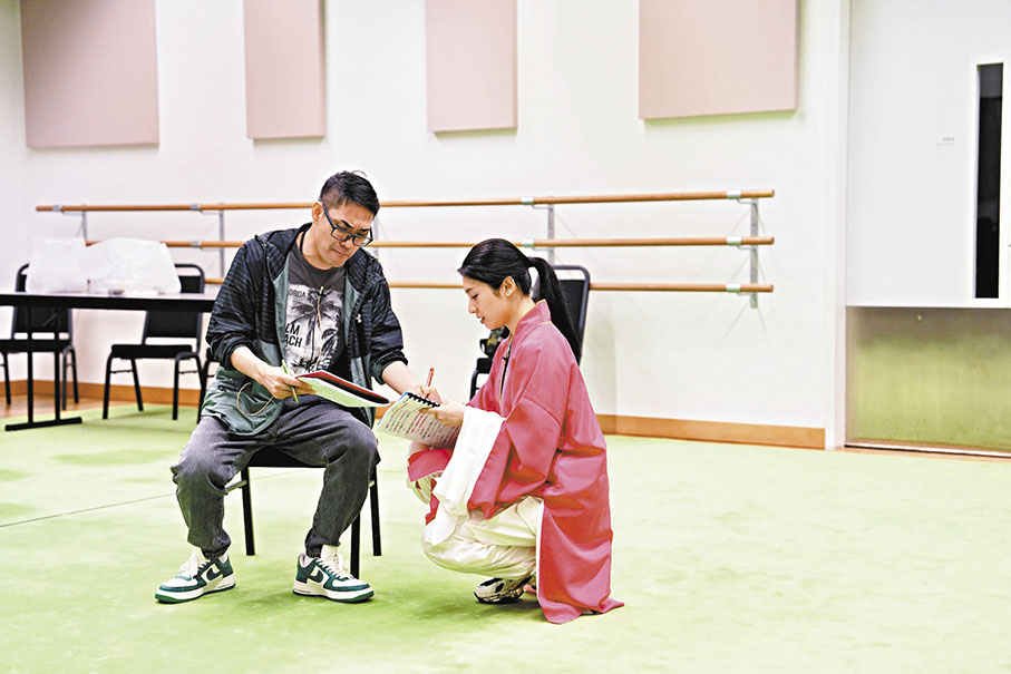 ◆梁兆明和梁同非近日密密排戲。