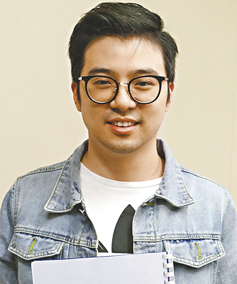 ◆編劇李廷𩆨接受改編重任。