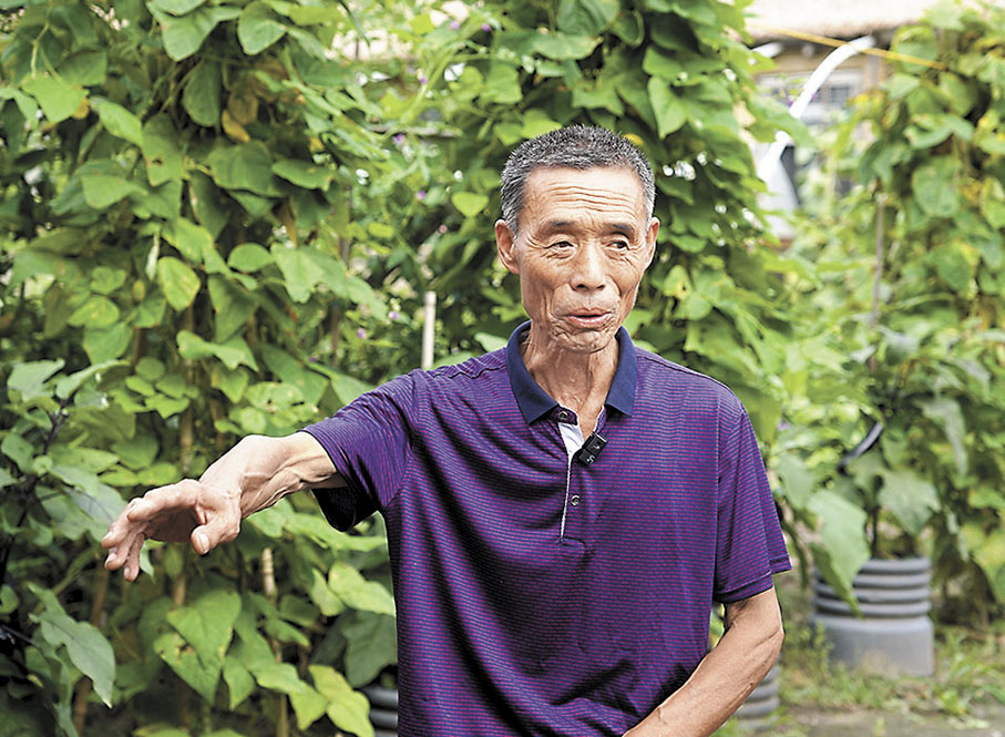 ◆徐向臣老人講述「引松」歷史。