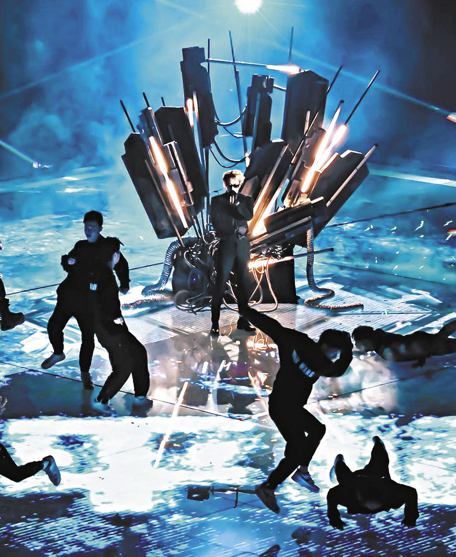 ◆王嘉爾演繹和平精英亞運版本官方歌曲《ZONE（圈）》。