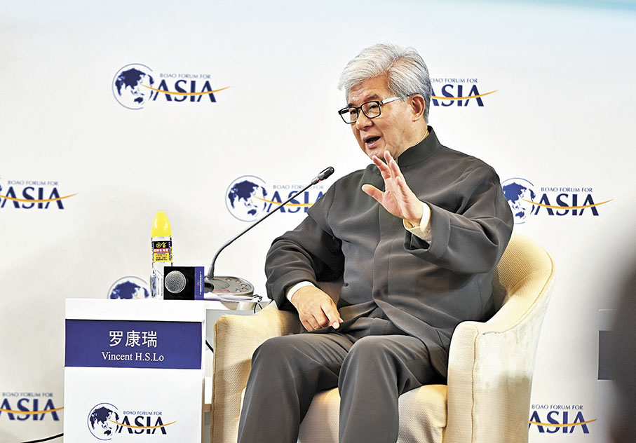 ◆瑞安房地產主席羅康瑞指，「樓市調整尚未完結」，仍會有規模較大的房企面臨爆雷風險。 資料圖片