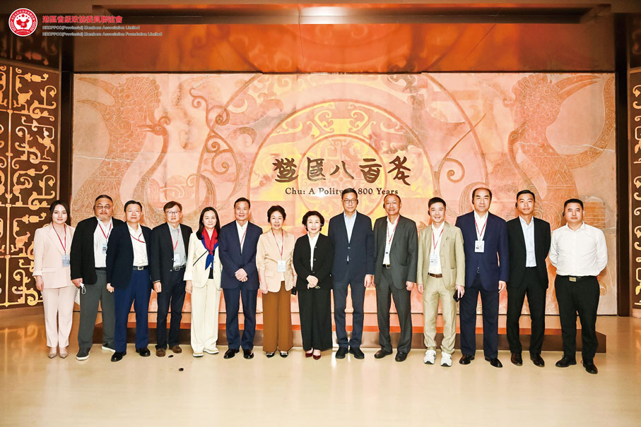 ◆參觀湖北省博物館。