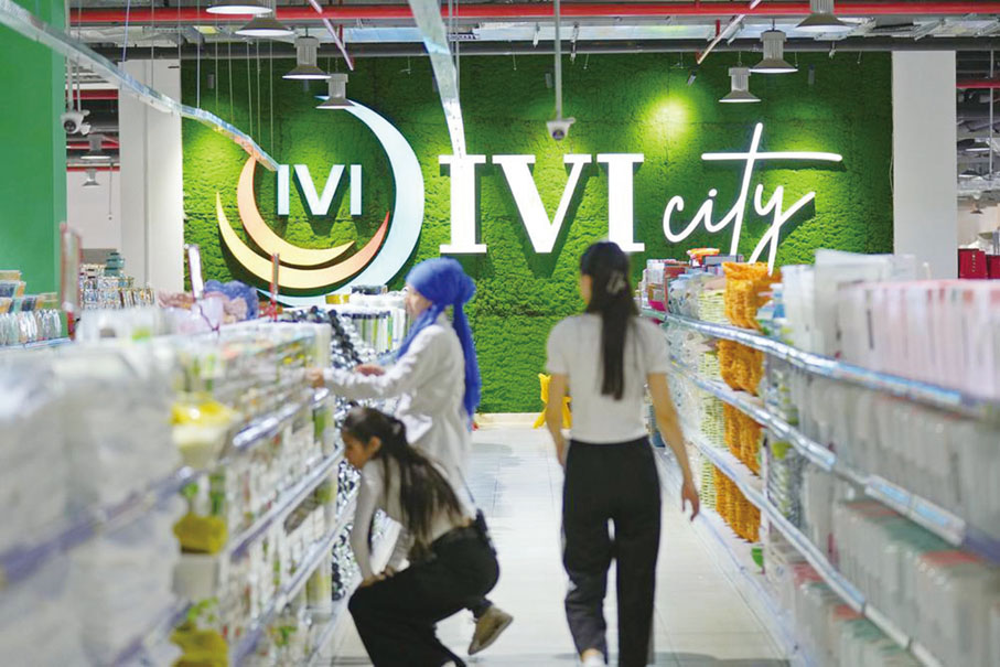 ◆ 哈薩克斯坦的「中國超市」。