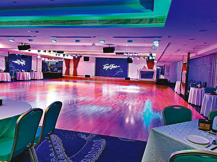 ◆尚苑京滬川菜 (新店）餐廳特設舞池。