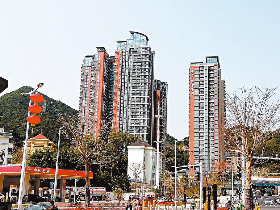 ◆深圳昨天也發布內容相若的通知，並宣布深圳市「認房不認貸」自8月31日起施行。資料圖片