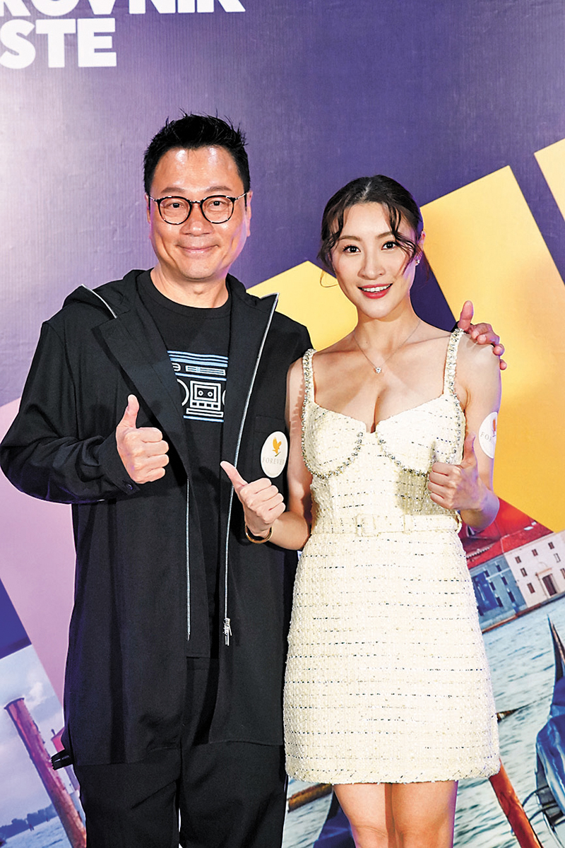 ◆黎耀祥和林夏薇日前出席保健產品活動，分享健康心得及獻唱。