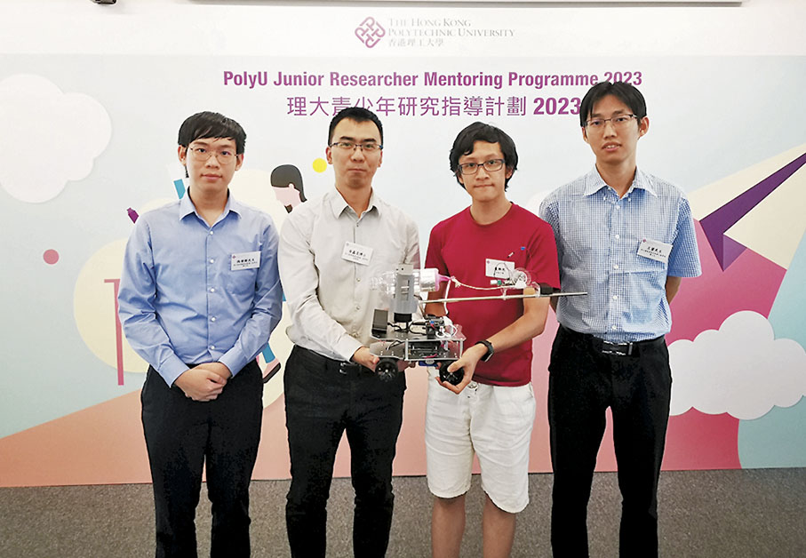 ◆「應用人工智能及機械人科技的智慧消防」項目。 香港文匯報記者王鼎煌 攝