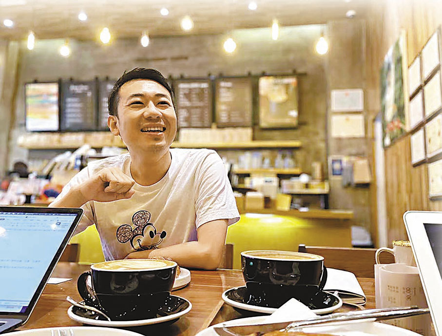 ◆YouTube博主西DorSi  香港文匯報記者林舒婕  攝