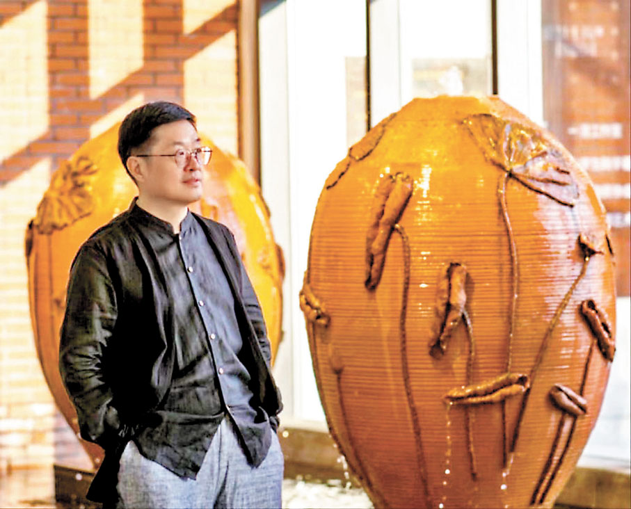 劉勇 （一澄）　著名新文人畫家、陶瓷藝術家