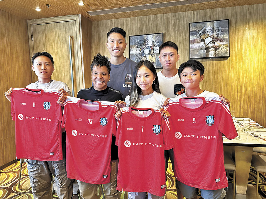 ◆247足球會期望將來能衝出香港，在女子亞冠盃舞台大展拳腳。  香港文匯報記者郭正謙  攝