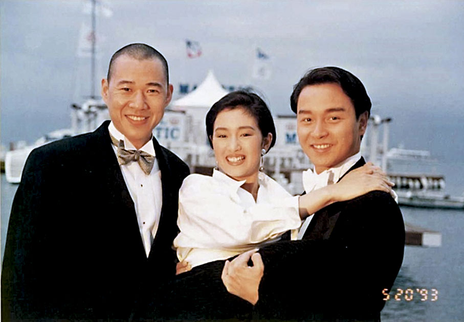 ◆當年張國榮與鞏俐、張豐毅合作愉快。