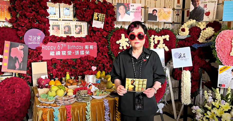 ◆陳太還特別定製了紅玫瑰花牆和玫瑰蛋糕送給「哥哥」。