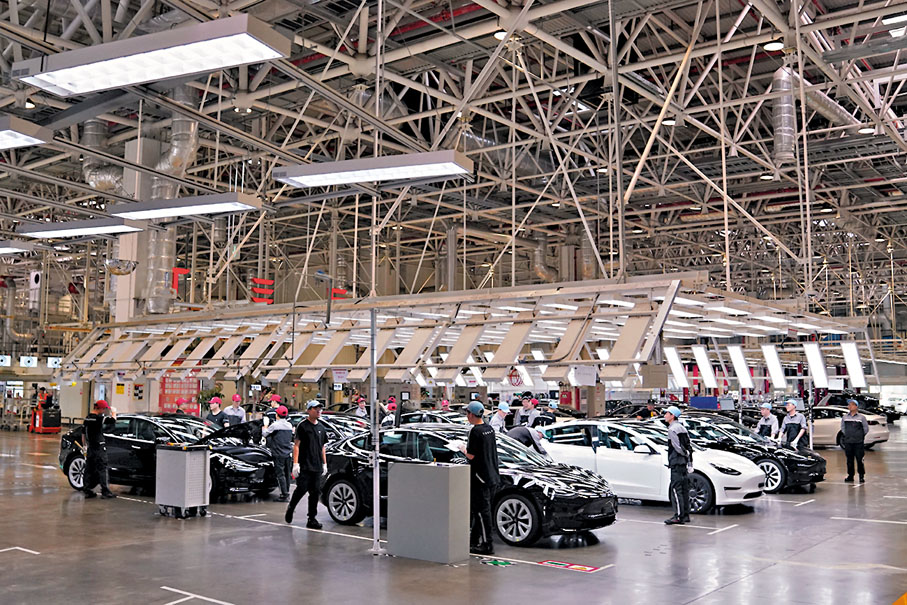 ◆ 特斯拉上海「超級工廠」總裝車間。資料圖片