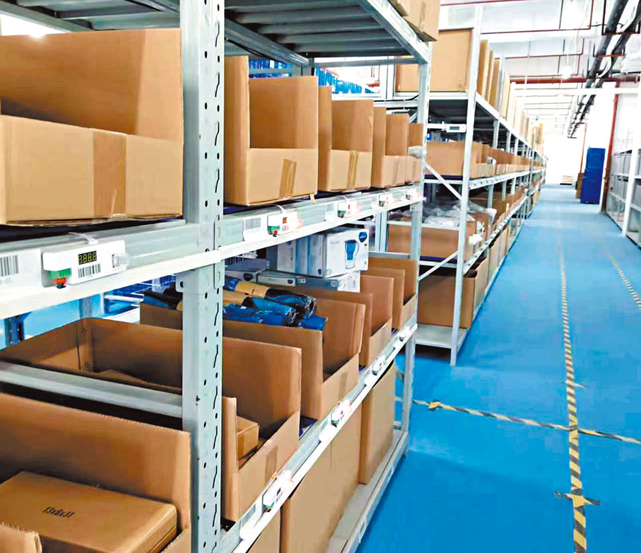 ◆安徽鏈昇科技代運營的倉庫內景。香港文匯報安徽傳真