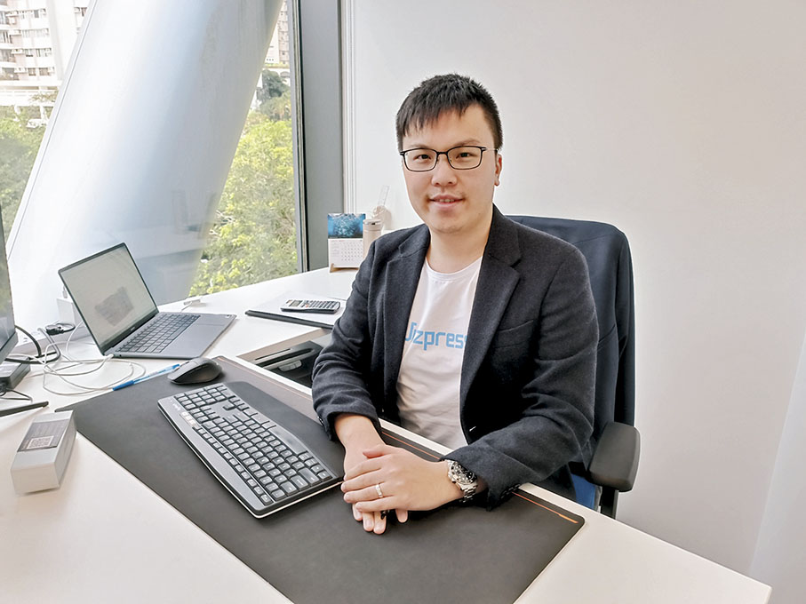 ◆鄭嘉泓勉勵年輕人不要害怕吃虧。 香港文匯報記者陸雅楠 攝