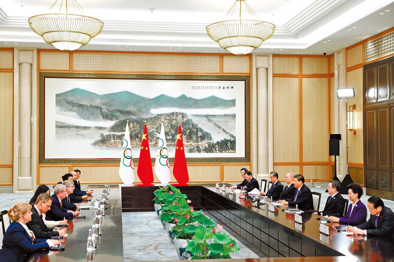 ◆9月22日下午，國家主席習近平在杭州西湖國賓館會見來華出席第19屆亞洲運動會開幕式的國際奧林匹克委員會主席巴赫。 新華社