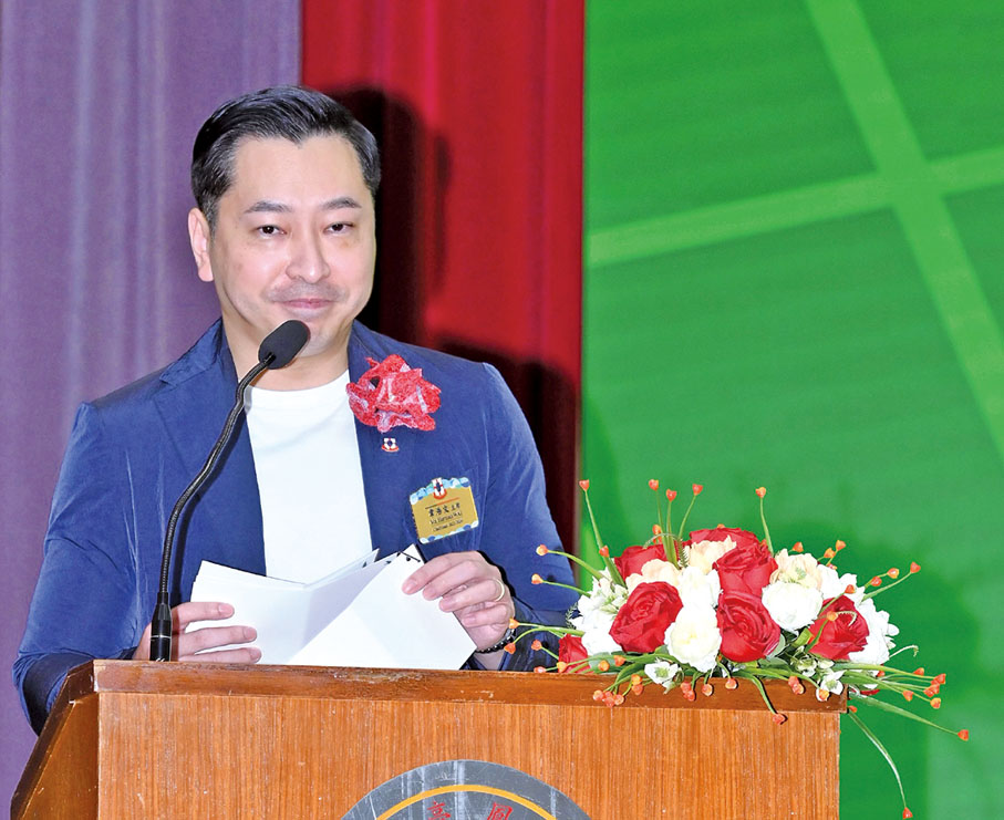 ◆ 東華三院主席韋浩文致辭時表示：東華三院一直支持全人教育，包括學生的體育發展，以體育運動促進人與人的溝通。