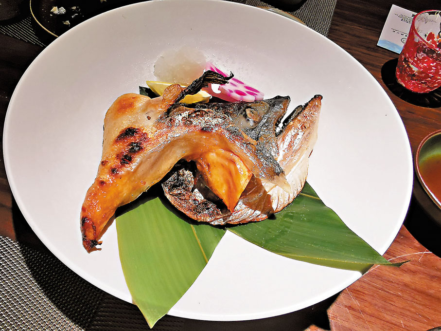 ◆鹽燒帝皇三文魚頭