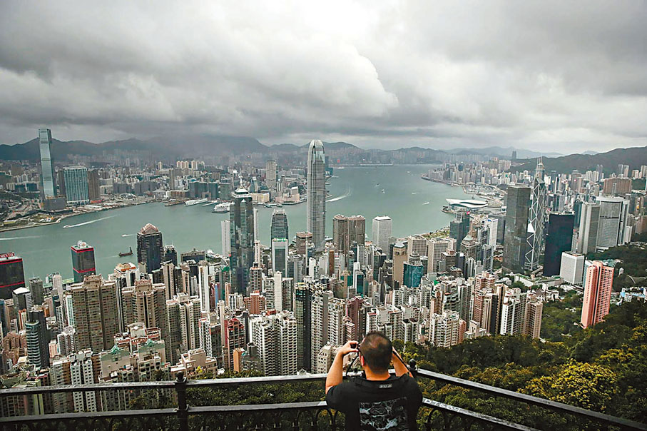 ◆香港今次的排名與上一期一樣，與第三位的新加坡僅1分之差。