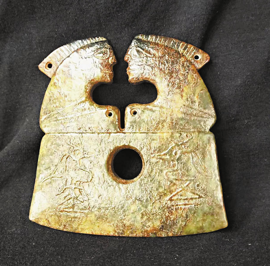 ◆圖三：「魚鳧王朝」共同執政的玉雕作品。