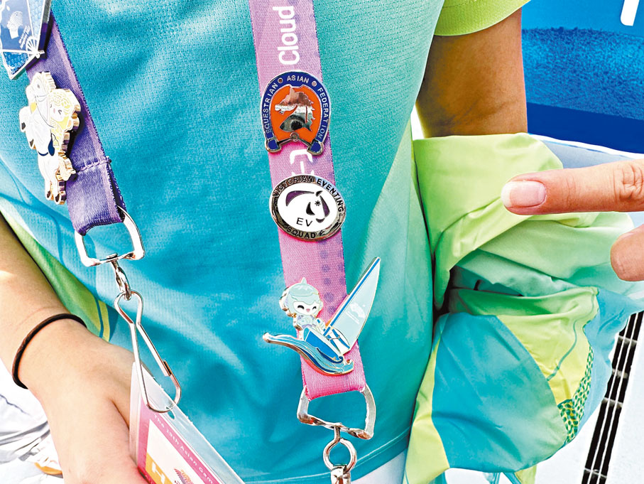 ◆區凱琳在亞運換了不少徽章。