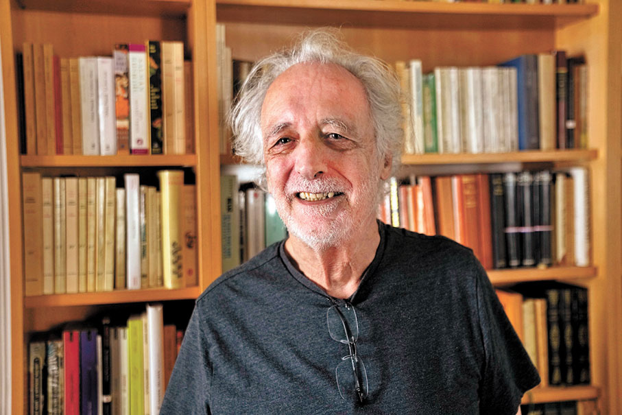 阿戈斯蒂尼（82歲）　1968年獲法國艾克斯—馬賽大學博士學位，現為美國俄亥俄州立大學教授。