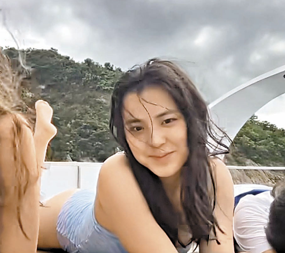 ◆姚焯菲素顏上陣仍然甜美可人。